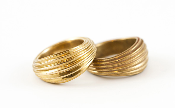 Ring by Bert De Niel - Left: Polished PU coated, Right:   Unpolished uncoated