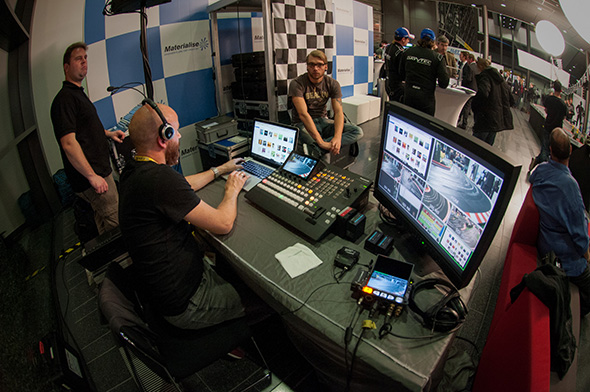 Behind the scenes – Paolo, our MultimediaMan, live recording the race.