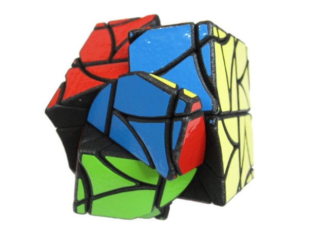 Most of Oskar's creations - like this Krystian's Cube are printed in Polyamide.