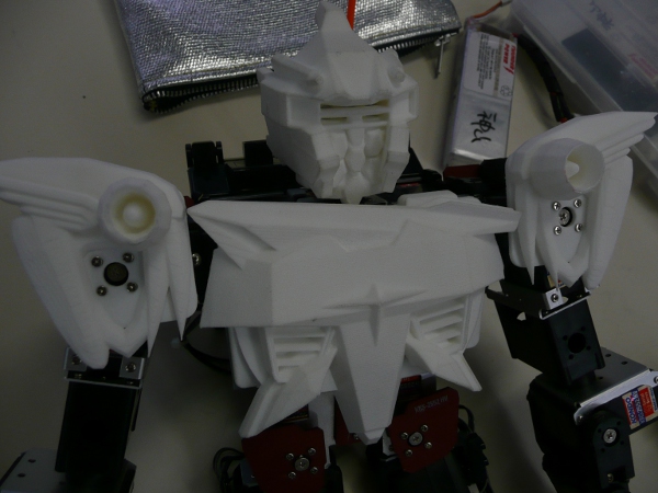 dancing & wrestling robot Wit Laser augmented by printing | 3D Printing Blog | i.materialise