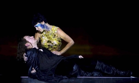Photos from the Teatro Real in Madrid: Georg Nigl (Hernán Cortés) and Nadja Michael (Montezuma)