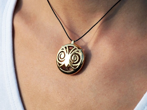 3d-printed-brass-pendant