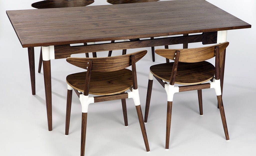 The Excellent Craftsmanship Of Carpenters Turns Waste Wood Into Valuable  Dining Tables And Chairs 