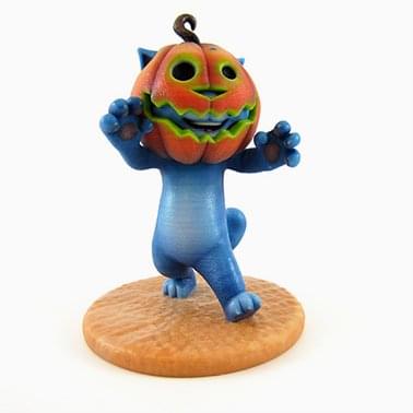 Talking Tom by Toyze