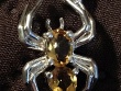 Spider pendant for calibrated faceted stones