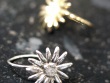 Silver daisy ring