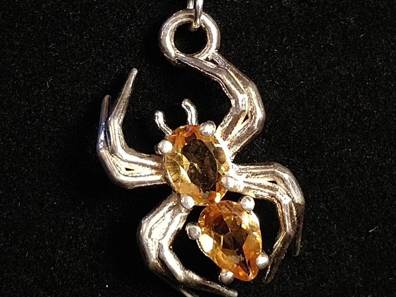 Shown with Citrine.